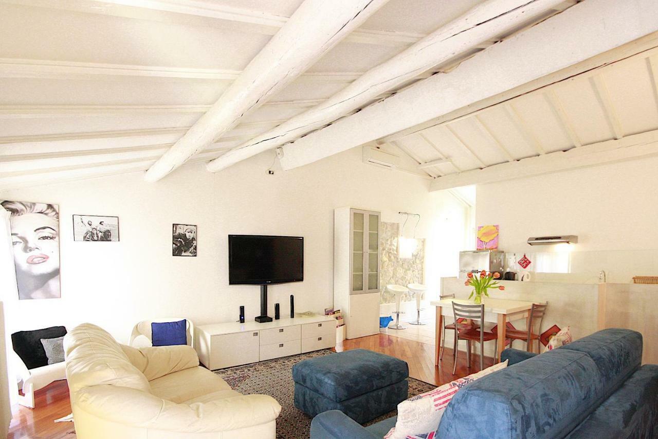 Bianco Apartment Verona Exteriör bild