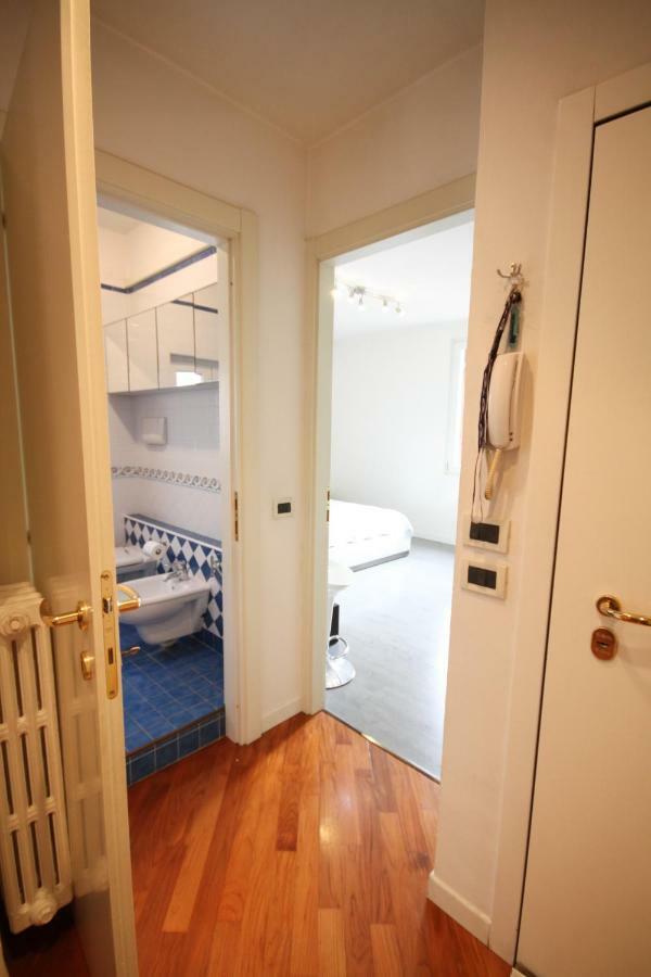 Bianco Apartment Verona Exteriör bild